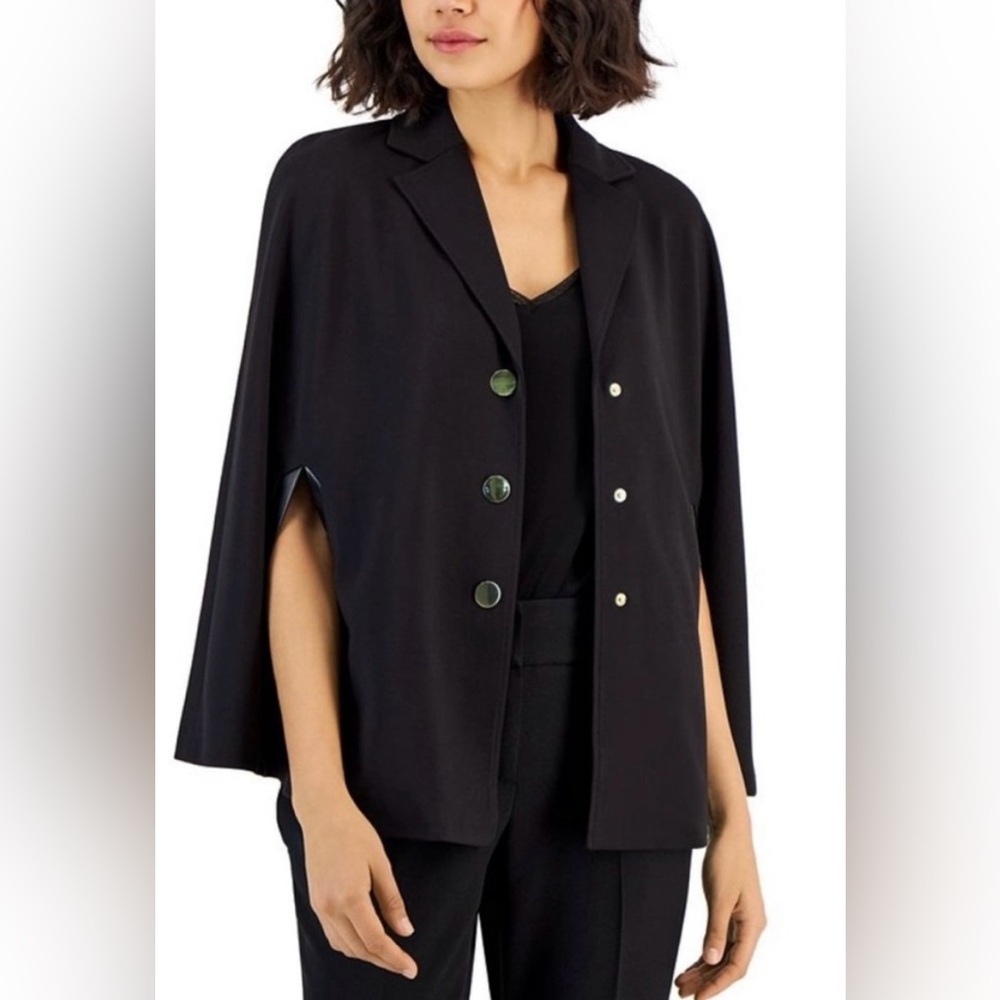 Anne Klein Black snap closure Cape Coat sz XS euc